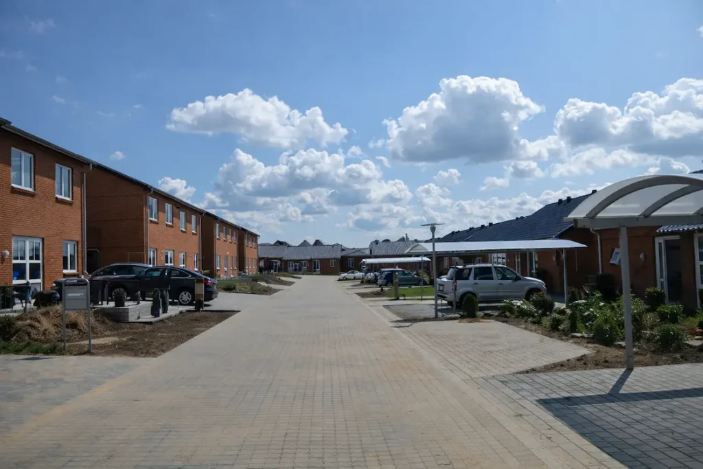 Ketting Parkvej i Harlev set udefra